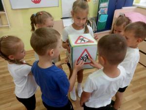 3-Cy6xAtU3F2VfySW7rBMHJt45QZ9rx-8dsYpHelprrOzeJlMwdDtJJKruH4S-UMdLJPOm-UsSectAkA