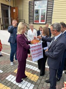 03-95KROcCF-2Cwvb8SkMdJWBT6SNa5gjSPUGrh87BaI9RzQRXnocvfXKaInLi8blN-sRbylj YDK4fl