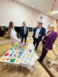 17-TF-HtJIkQF3 w HqH-CgpNFzQJNnx7plBWTCEqoZi2kQPibgWOCcSC6 mZtAHPEevkHeinboKImR4